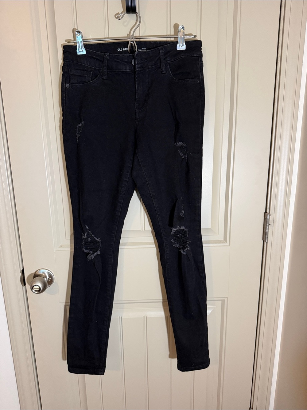 Old Navy Black Distressed Skinny Jeans